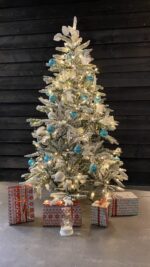 Kunstkerstboom Montreal besneeuwd met ledverlichting 150cm - Afbeelding 2