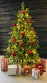 Kunstkerstboom Vancouver met ledverlichting 240cm - Afbeelding 2