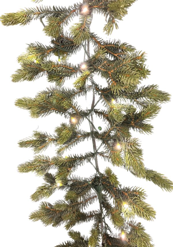 Guirlande Portland 270cm met ledverlichting op batterij
